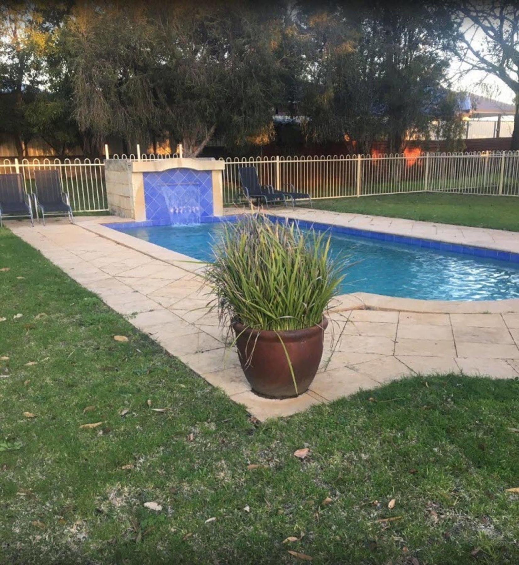 Wattle Grove Motel Περθ Εξωτερικό φωτογραφία